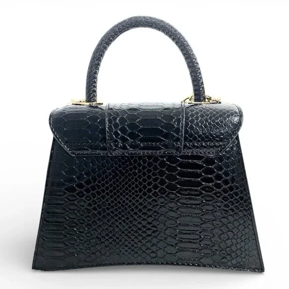 Aldo Special Edition Gummy Bear Heart Coin Case Cherries Charm Black Handbag - Picture 7 of 12